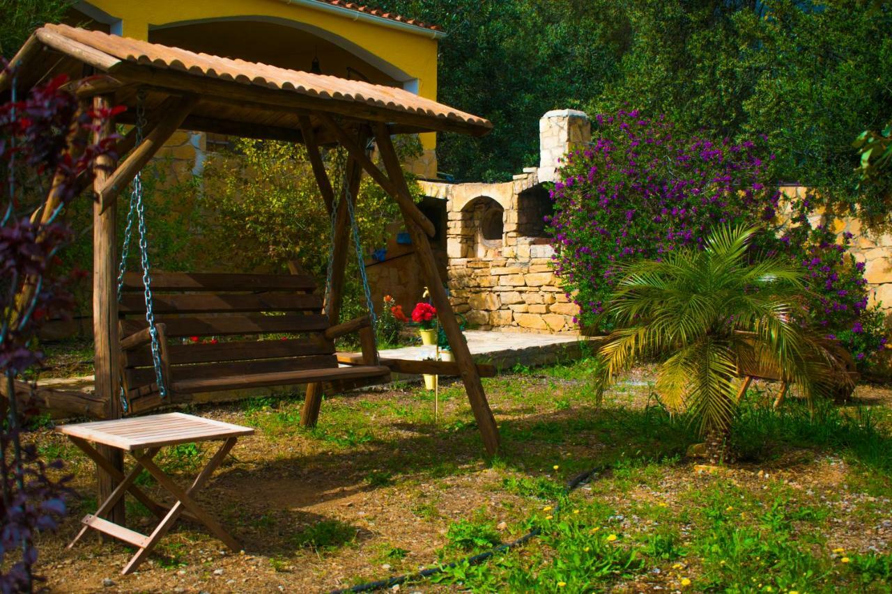 Villa-Maria Triopetra Exterior photo